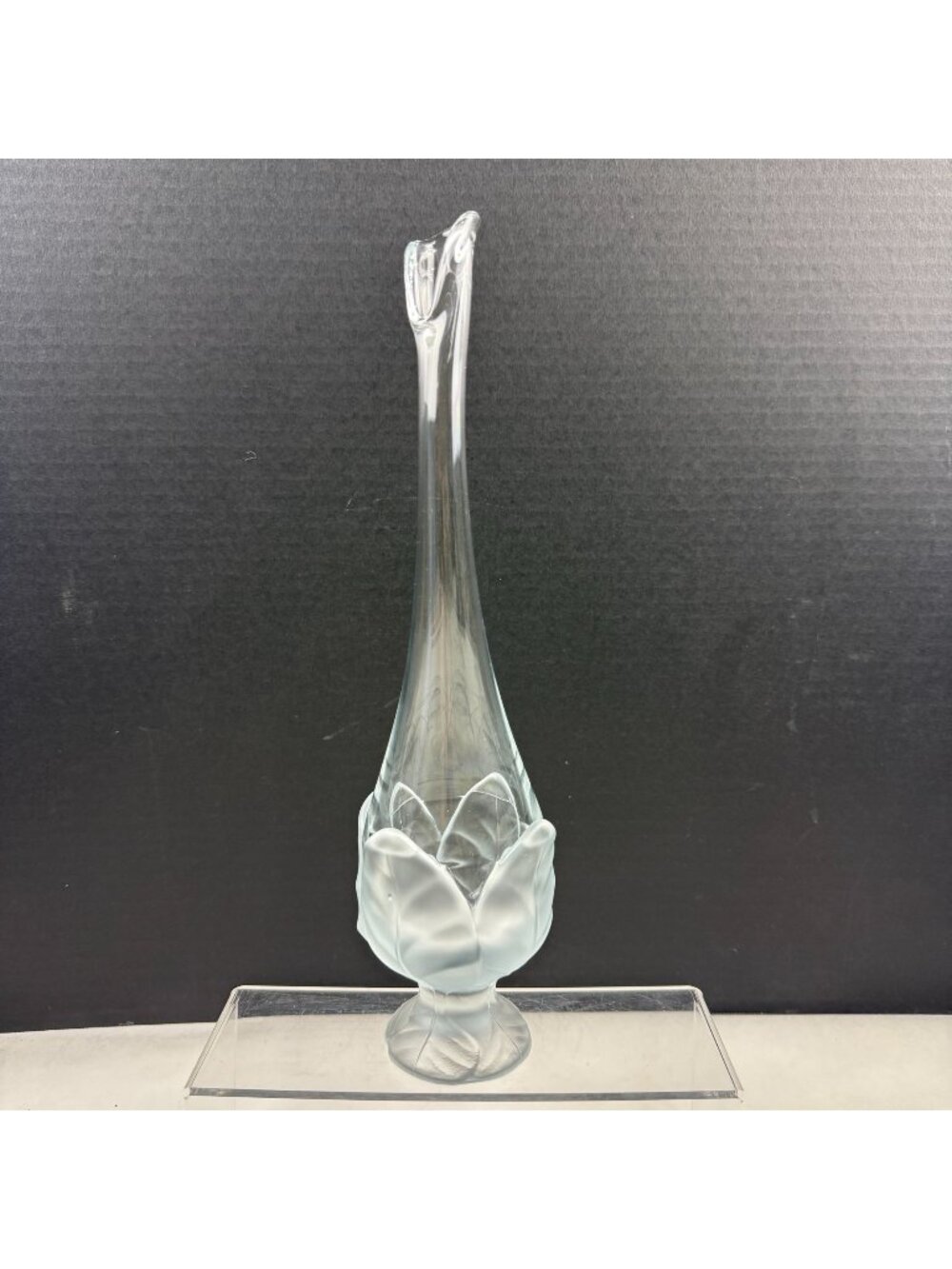 Vintage Viking Swung Cabbage Leaf Vase Clear Frosted Glass